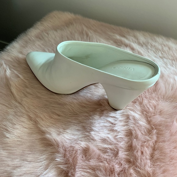 Vince White leather heels - Picture 3 of 3